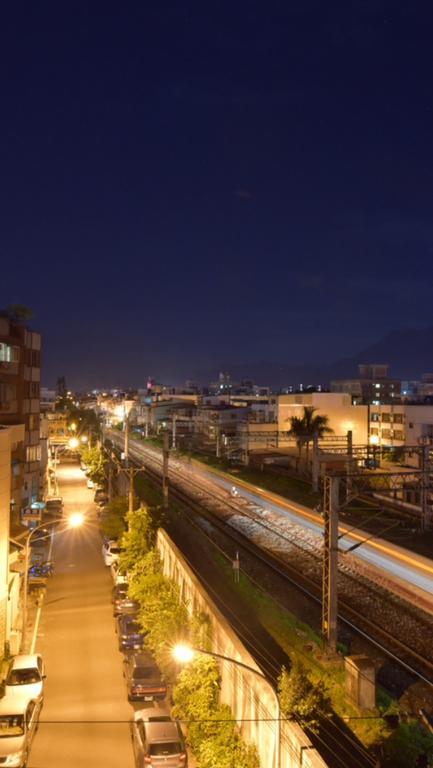 Railway Hualien Hostel Exterior foto