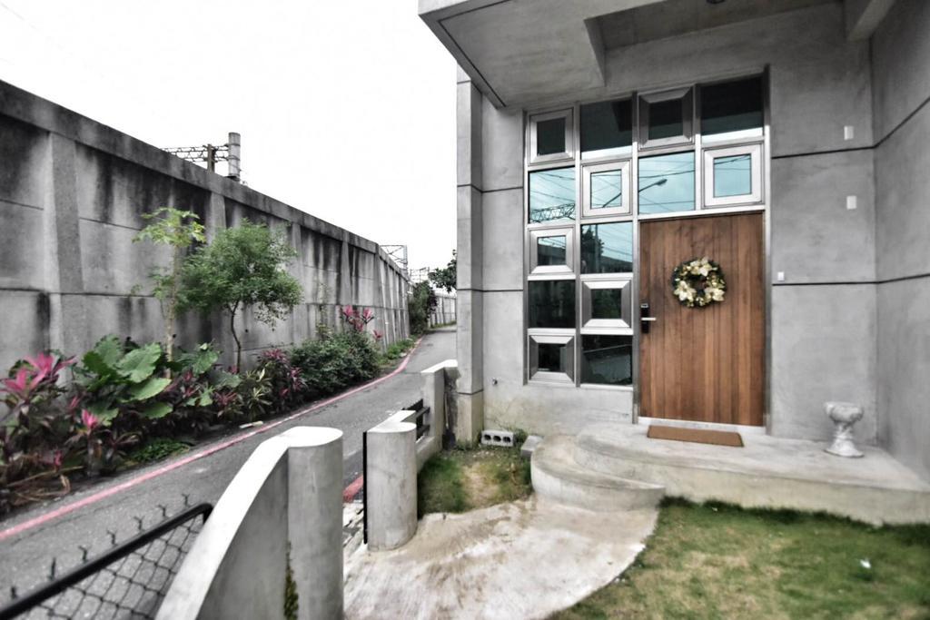 Railway Hualien Hostel Exterior foto