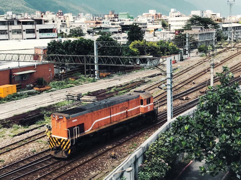 Railway Hualien Hostel Exterior foto